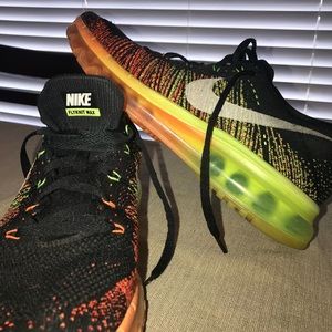 Nike Flyknit Airmax